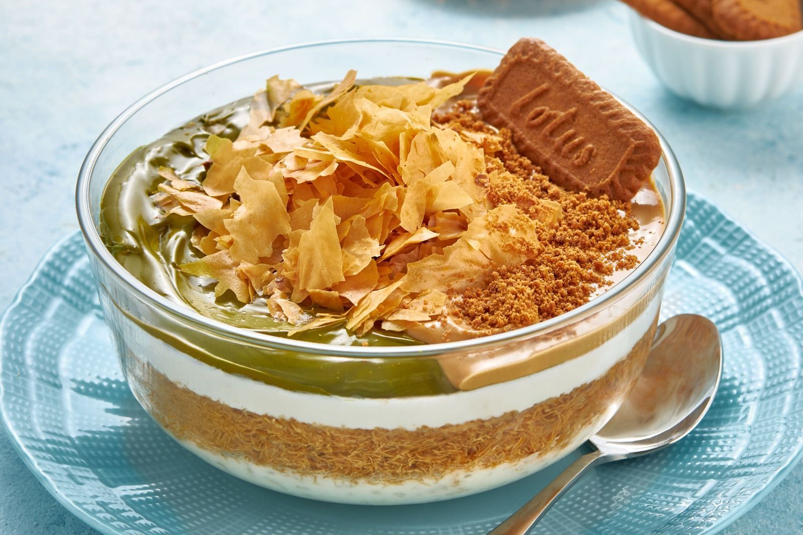 كشري لوتس وبستاشيو